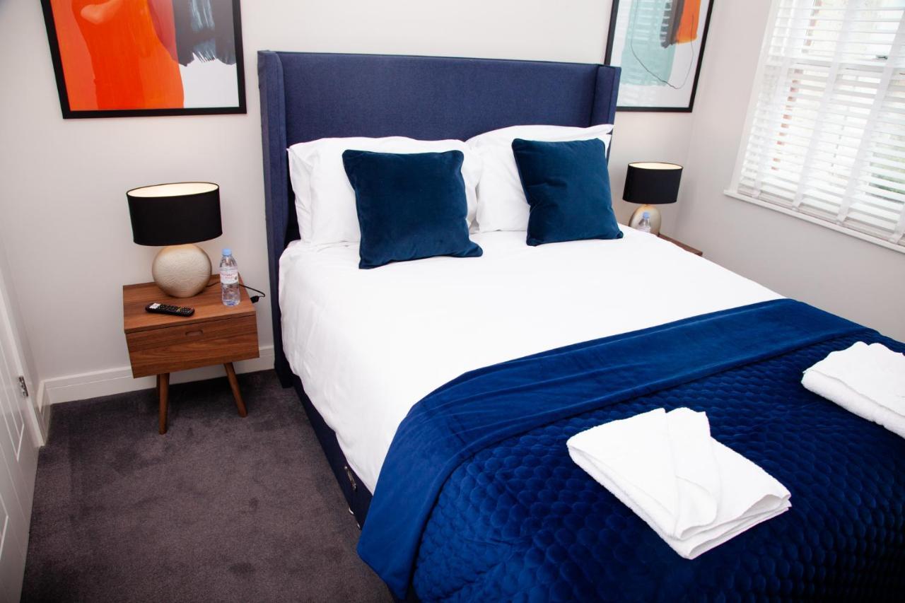 High Life Serviced Apartments - Old Town Суиндон Экстерьер фото